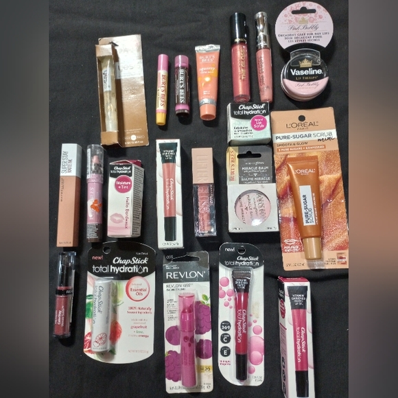 Mystery Lip Bundle - Picture 2 of 2